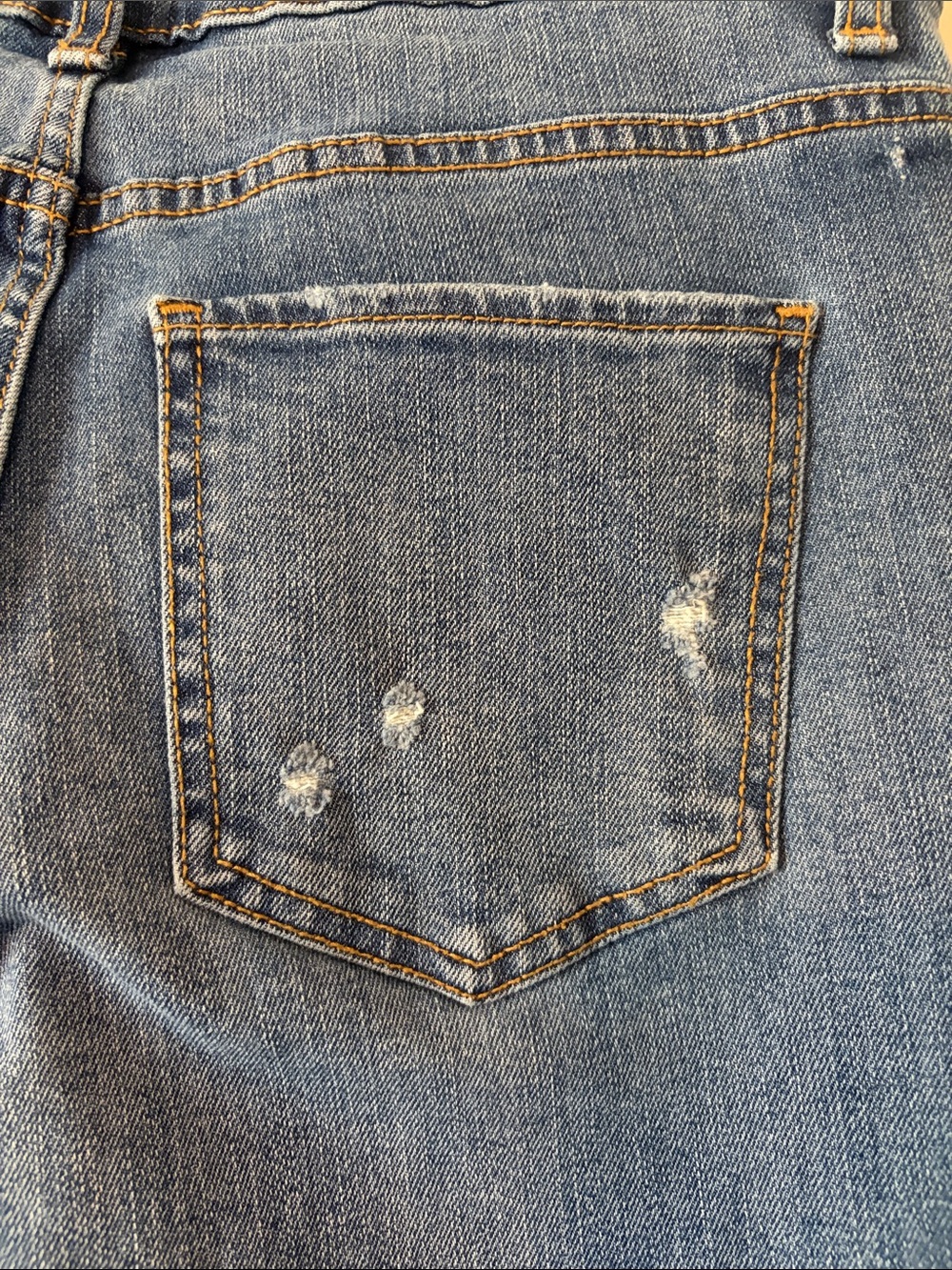 Time and Tru Medium Blue Rolled Cuff Straight Jeans - Picture 3 of 6